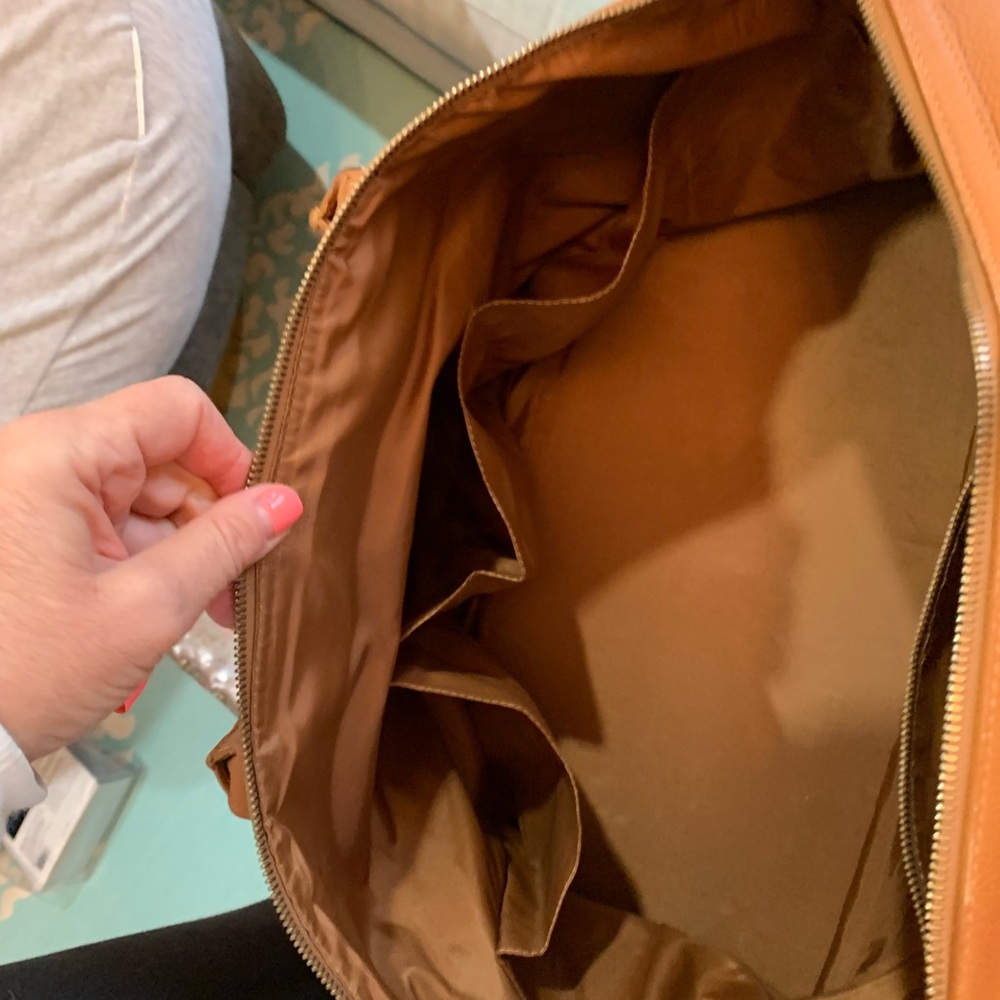 Smythson Cognac Leather Travel Bag - Picture 6 of 10